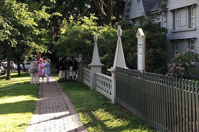 2.5-Hour Salem History & Sightseeing Guided Walking Tour - What to wear in rain, cold, and October crowds