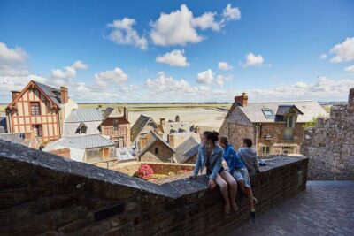 2-Hour Guided Walking tour of the Mont Saint Michel - The Old Village Walk: Where You Start to Understand the Mont