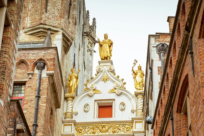 2-Hour Historical Walking Tour in Bruges with Praline Included - Your Route From Markt to Burg Square: The Real Story Behind the Sights