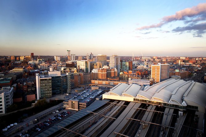 2 Hour Leeds Highlights Walking Tour - What You’ll Love on This 2-Hour Leeds Highlights Walk