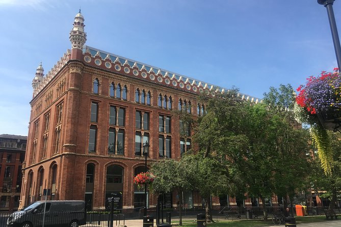 2 Hour Leeds Highlights Walking Tour - Price and value: what you’re really paying for