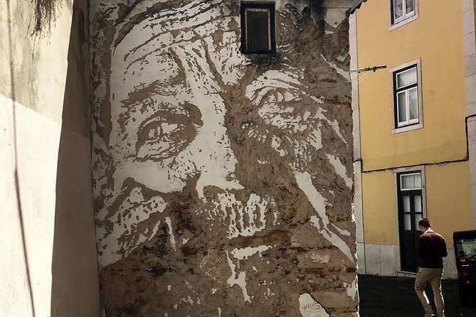 3-Hour Guided Street Art Walking Tour of Lisbon - Why Lisbon’s street art works as a city primer