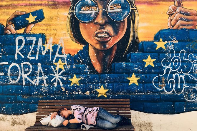 3-Hour Guided Street Art Walking Tour of Lisbon - Miradouro da Graça: worker-rights legacy in Stop 4