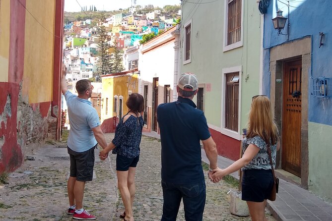 3-Hour Guided Walking Tour of Guanajuato - The Alley of the Kiss: A Legend About Love and Social Class