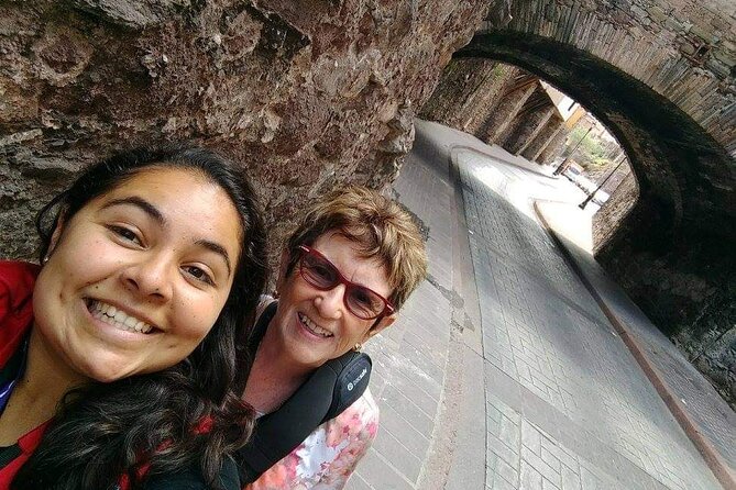3-Hour Guided Walking Tour of Guanajuato - Binoculars, Magnifier, Album: Why the Small Details Matter