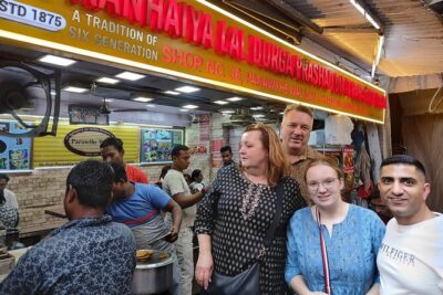 3-Hour Old Delhi Heritage Walking tour with Rickshaw ride - Meeting point, pickup, and how you actually start