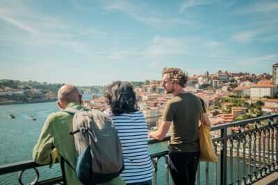 3-hour private guided walking tour of the BEST of Porto - São Bento Railway Station: tiled arrival, quick context, no ticket stress