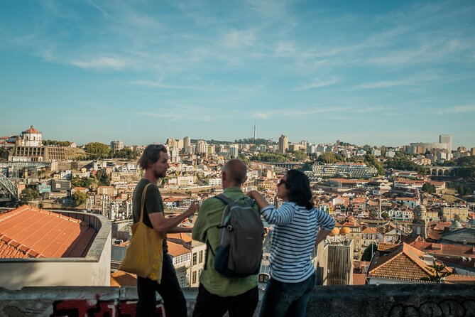 3-hour private guided walking tour of the BEST of Porto - Miradouro da Vitoria to Torre dos Clérigos: learning the skyline without climbing it