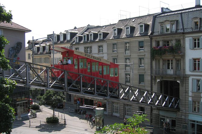3 in 1: Zurich Walking Tour - Cruise on the Lake - Cable Car Ride to Felsenegg - Lake Zurich cruise: 45 minutes, Lindt talk, and a star-studded waterfront vibe