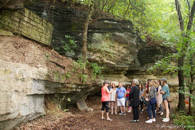 70-Minute Guided Downtown Eureka Springs Walking Tour - Stop 4: Mud Street to Main Street, plus the Underground Center storefront