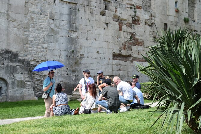 90-min Diocletian Palace Walking Tour - Meeting point on Dioklecijanova 7: how not to lose time