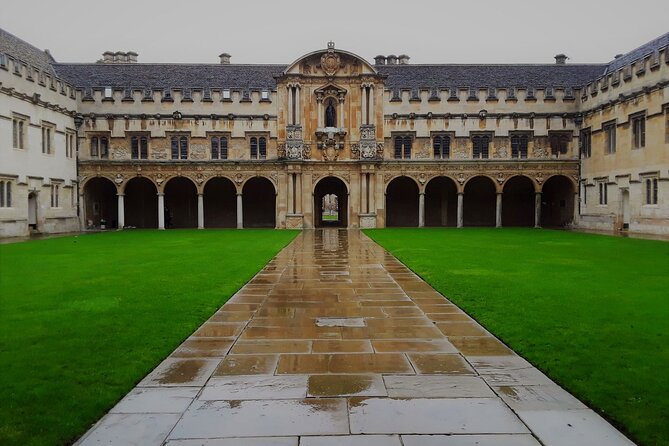 90 Minute Classic Walking Tour of Oxford - Starting at Martyrs’ Memorial: a dramatic origin story for the city