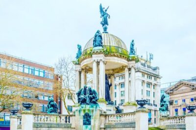 A Walk Through Time: History of Liverpool Walking Tour - Getting value for $27.74: what’s included (and what costs extra)