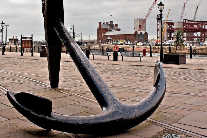 A Walk Through Time: History of Liverpool Walking Tour - Castle Street and the architecture that shows change