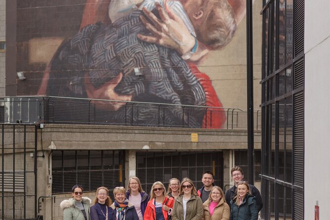 Aberdeen City Centre Walking Tour (2pm) - Meeting at Robert the Bruce Statue: simple start, central location