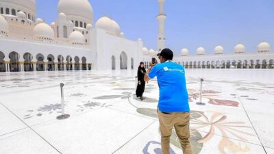 Abu Dhabi: Guided Walking Tour at Sheikh Zayed Grand Mosque - Meeting at Al Khayma Heritage Restaurant and Getting Oriented Fast