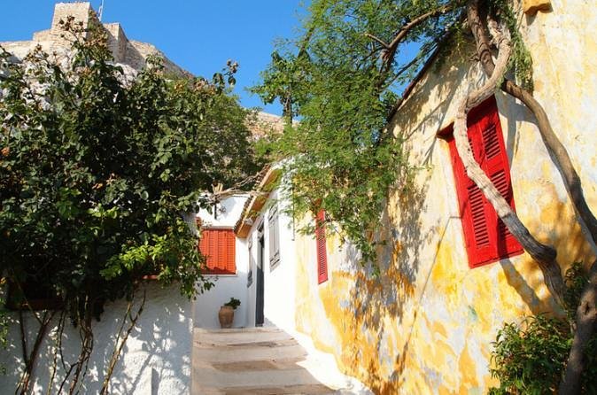 Acropolis monuments, Parthenon and Plaka, Monastiraki walking tour - What the group size and headset mean for your experience