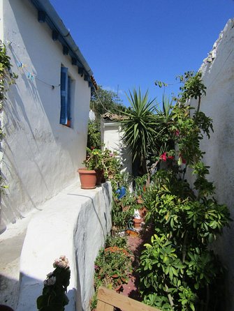 Acropolis monuments, Parthenon and Plaka, Monastiraki walking tour - Price and time value: what $105.26 buys you in Athens
