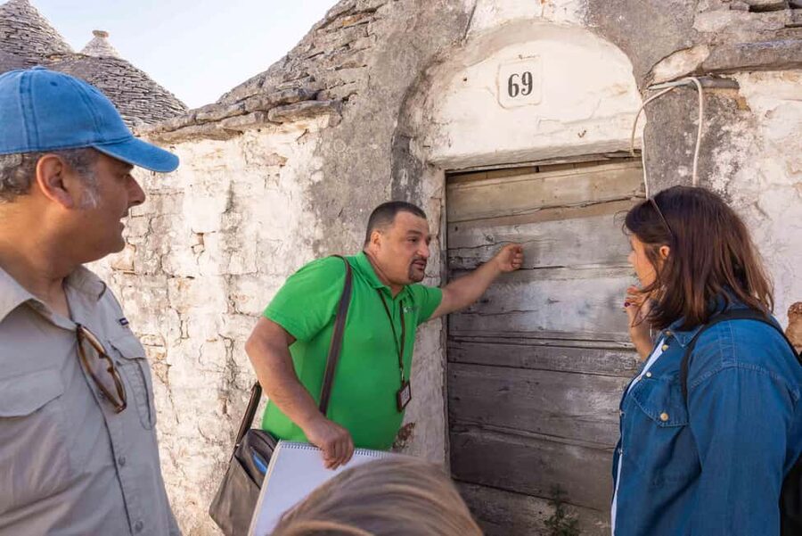 Alberobello: Walking Tour among Trulli Houses with a Local - Casa D’Amore: a quick guided stop with a name that sticks