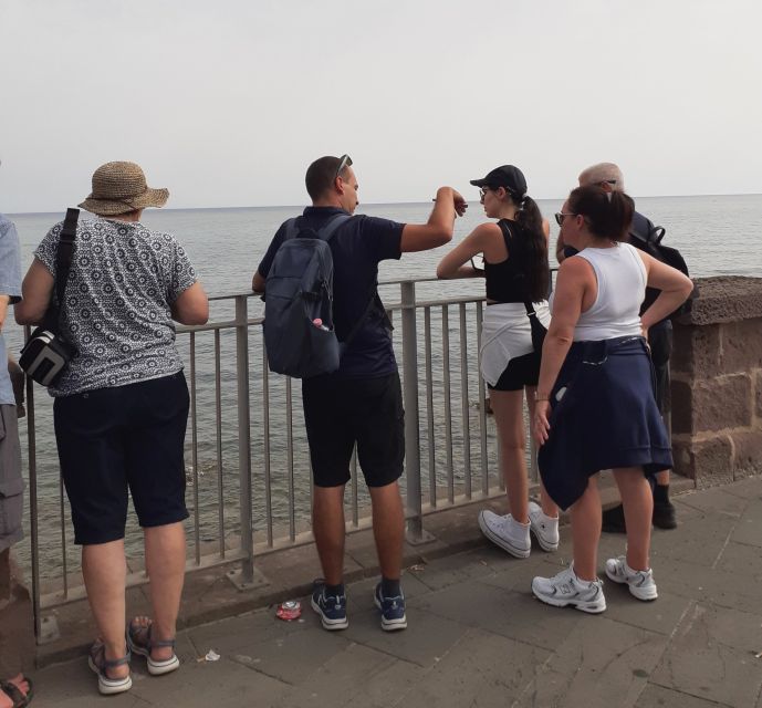 Alghero: Historic Center Walking Tour with A Local Guide - Price and value: what $35 buys you in Alghero