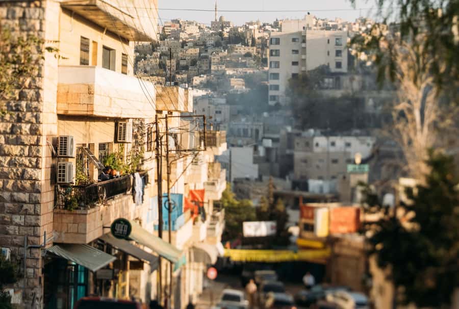 Amman Walking Tour: Hidden Gems, Culture & Street Food - Why Amman on Foot Hits Different