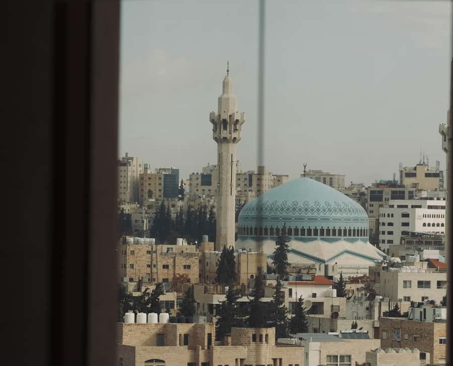 Amman Walking Tour: Hidden Gems, Culture & Street Food - Downtown Markets: Street Food That Feels Like Local Life