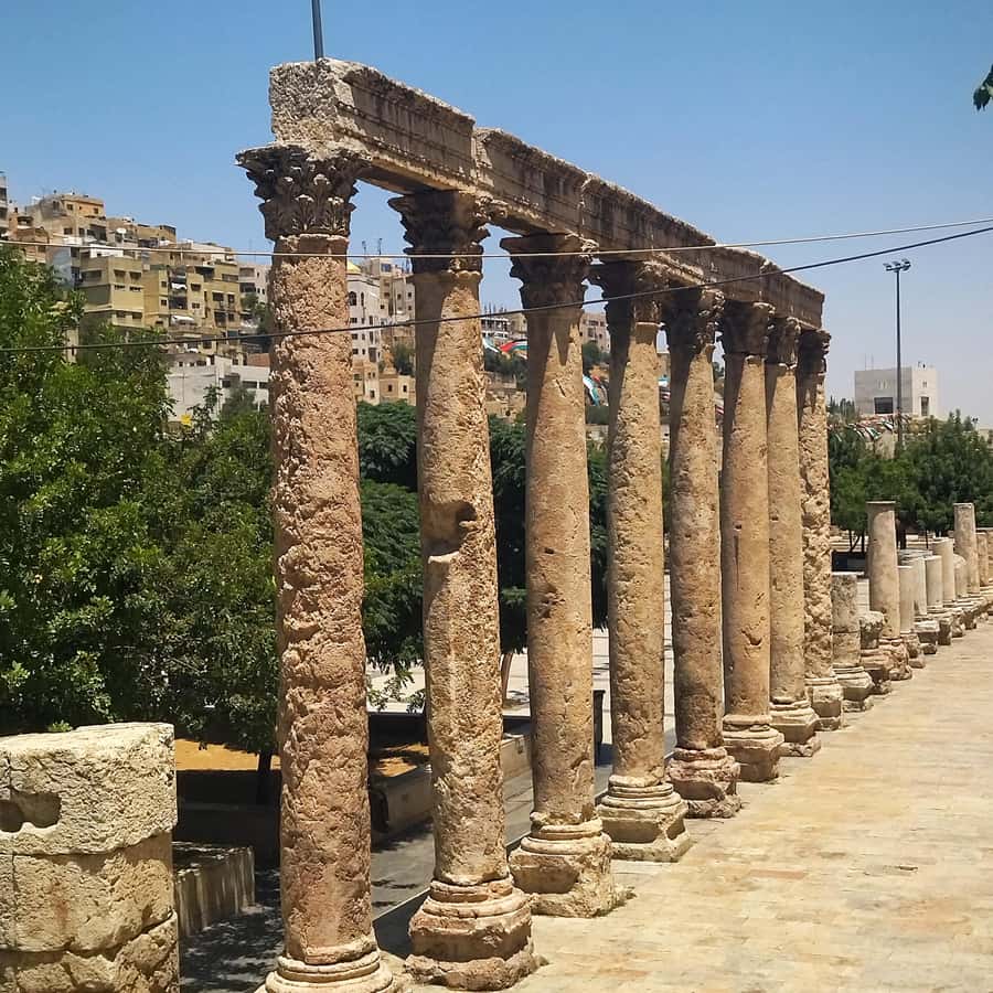 Amman Walking Tour: Hidden Gems, Culture & Street Food - The Guide Factor: Why People Keep Mentioning Hussein