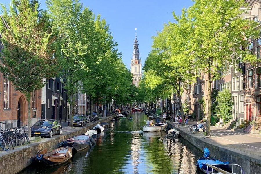 Amsterdam: Anne Frank Walking Tour - Guided in EN/DE/IT/ES - Rembrandt House: a reminder that the quarter was never only Jewish
