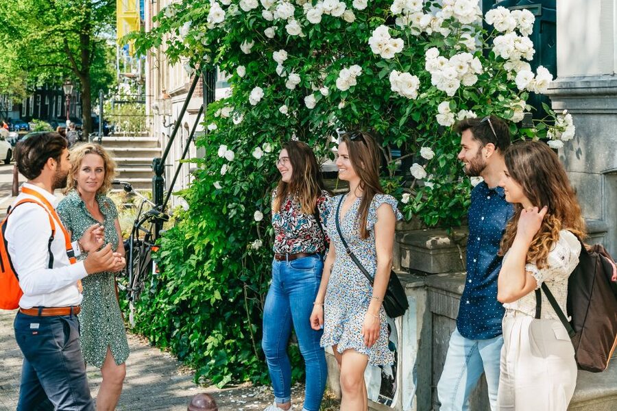 Amsterdam: Historical Highlights Walking Tour with Tasting - UNESCO Canal District: How the City’s Trade Network Shows Up in Real Life