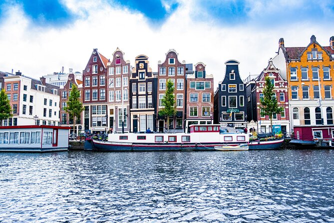 Amsterdam History Walking Tour - Oude Nieuwstraat: a quieter street tied to the Red Light District