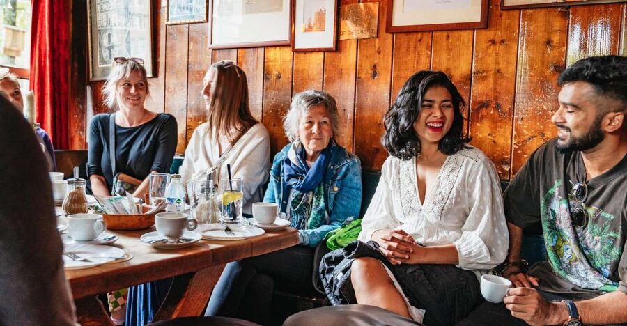 Amsterdam: Jordaan District Local Food Walking Tour - The 3-Hour Plan: History, Then Six Dutch Bites