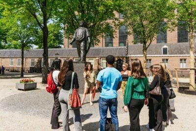 Amsterdam: Life of Anne Frank and World War II Walking Tour - Portuguese Synagogue: The Tour Begins Where Faith Still Exists
