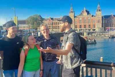 Amsterdam: Small-group Guided Walking Tour (French/English) - The Jordaan finish: ending with local-life energy