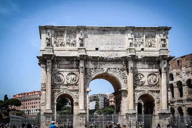Ancient Rome Guided Walking Tour: Colosseum, Forum and Palatine - The Colosseum: how reserved entry and headsets change your experience