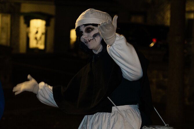 Animated Crime Walking Tour in Old Quebec - The night-walk route: steep streets, stairs, and cobblestones