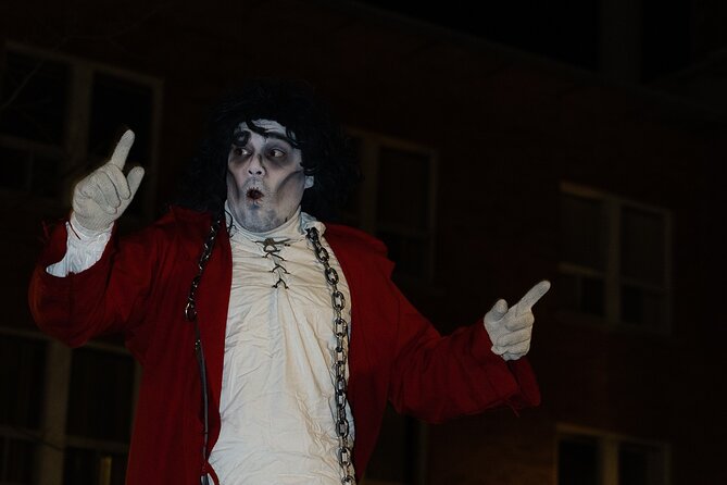 Animated Crime Walking Tour in Old Quebec - Who should take this tour (and who should skip it)