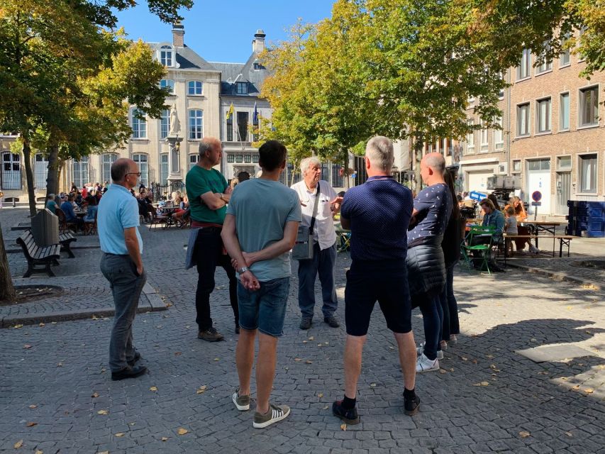 Antwerp: City Highlights Walking Tour - Vleeshuis and the Power of Context in Old Buildings