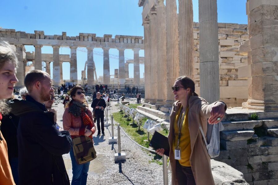 Athens: The Acropolis Guided Walking Tour in German - Temple of Athena Nike, Erechtheion, and Parthenon: three icons, one climb with clear context