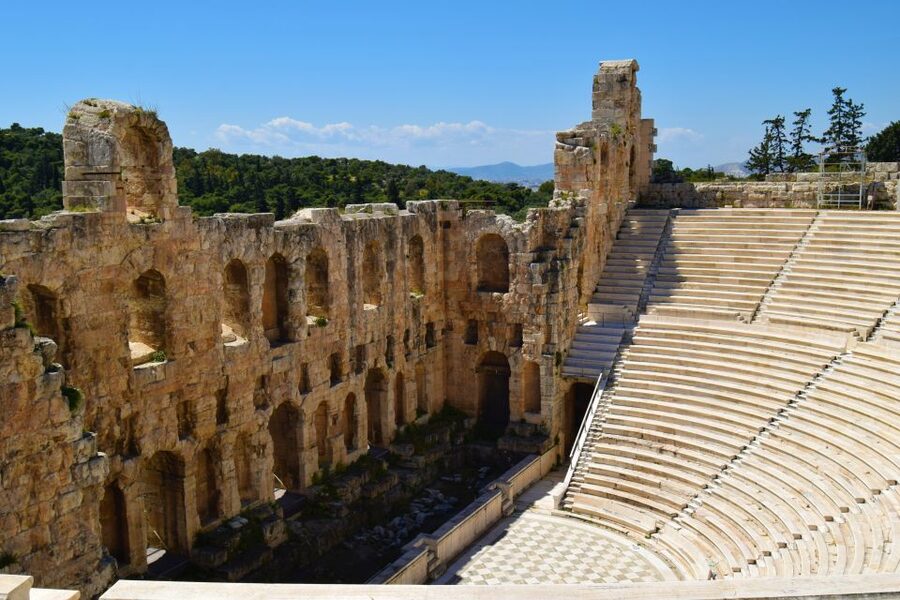 Athens: The Acropolis Guided Walking Tour in German - Starting at the side entrance: the walk begins where most people don’t think to start