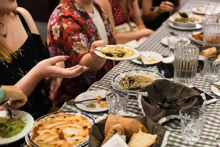 Athens: Ultimate Food Walking Tour with 15 Tastings - Entering Syntagma Square: A Smart Start Point for Hungry People