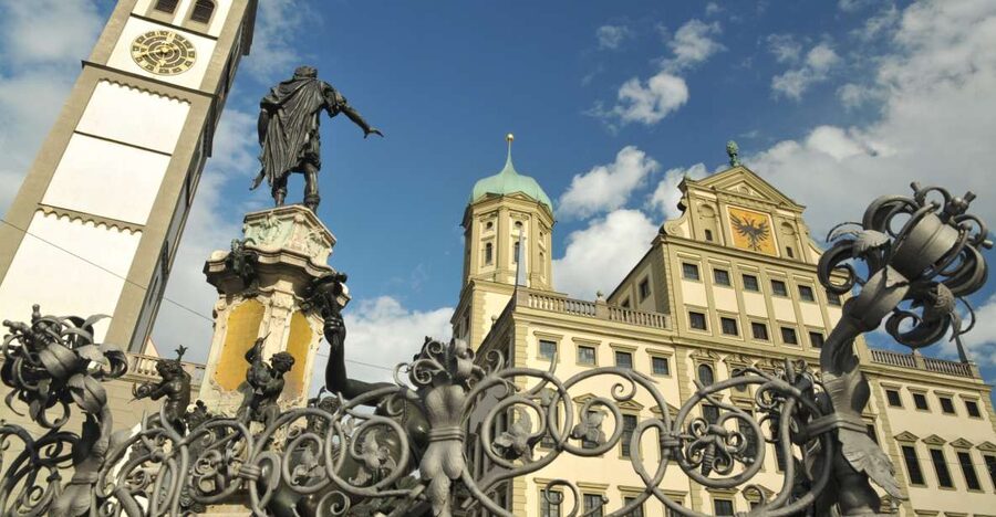 Augsburg: Walking Tour with Fuggerei - Entering the Fuggerei: Augsburg’s Old Social Settlement