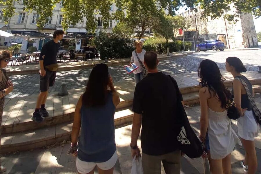 Avignon: History and Legend Walking Tour - Palais des Papes: When Avignon’s Power Becomes Visible