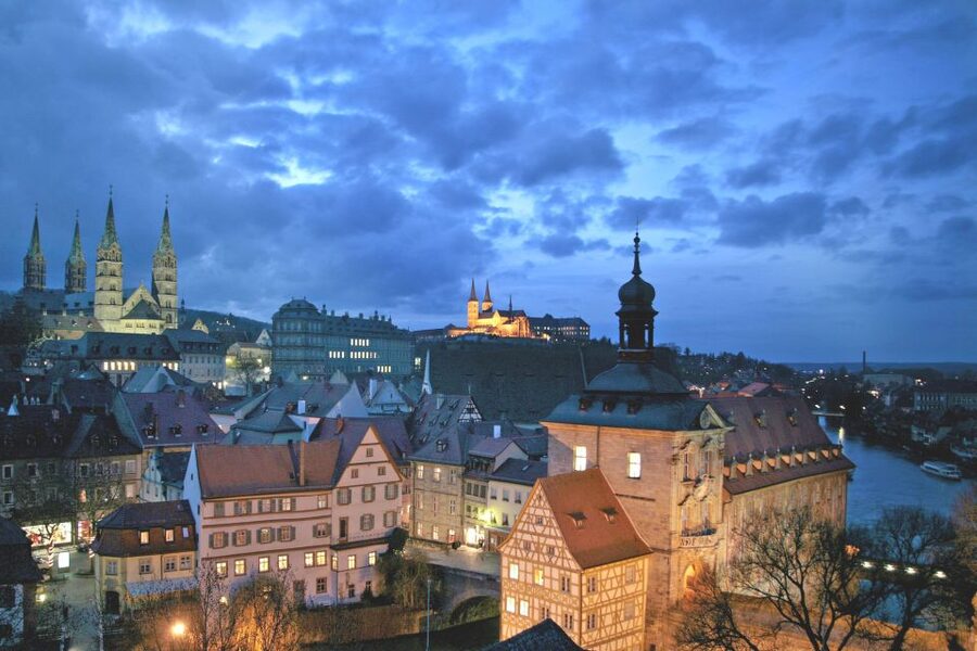 Bamberg: Guided Walking Tour - Getting your first big view: the cathedral area, without interior tickets