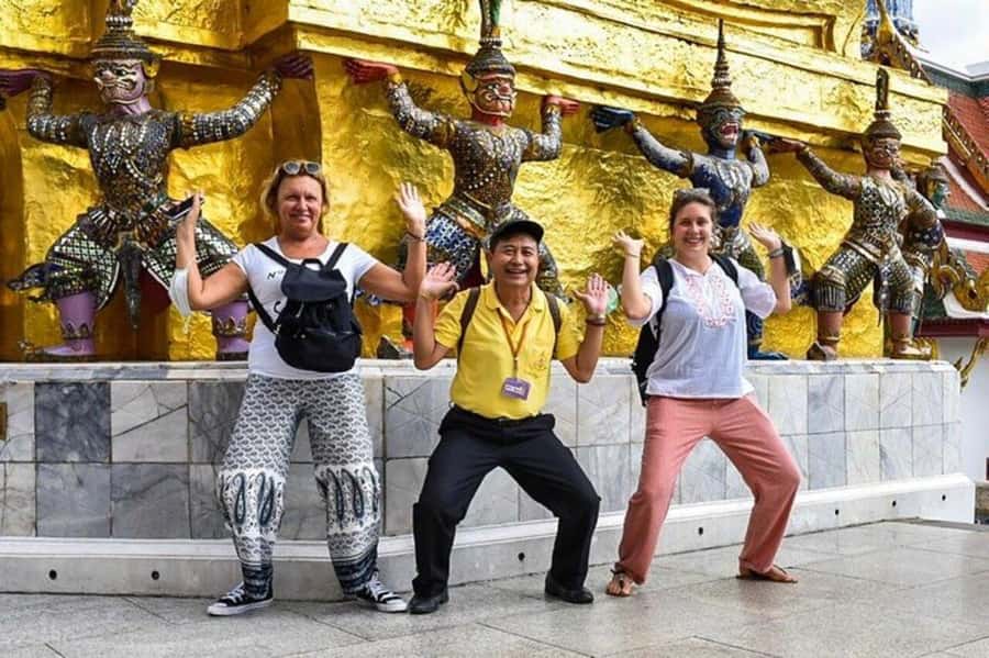 Bangkok: City Highlights and Landmarks Private Walking Tour - Grand Palace: The Area You Can Do Right (Or Feel Rushed)