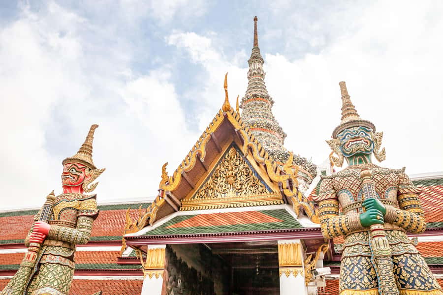 Bangkok: City Highlights Temple and Market Walking Tour - Quick Take: What You’ll Enjoy Most