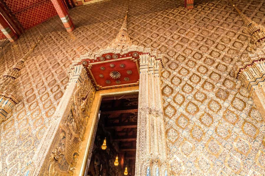 Bangkok: City Highlights Temple and Market Walking Tour - Price and Value: Why $42 Can Be a Bargain