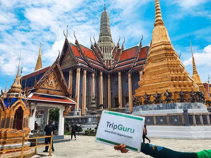 Bangkok: Grand Palace and Wat Phra Kaew Guided Walking Tour - Sustainability and carbon offset credits: what’s actually included