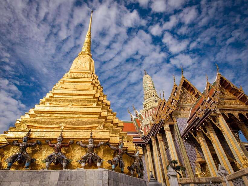 Bangkok: Grand Palace and Wat Phra Kaew Guided Walking Tour - Where you start near the Grand Palace gates