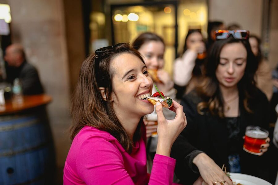 Barcelona: El Born Food Walking Tour with Tapas and Drinks - El Born meets the Gothic: why this route works for first-timers