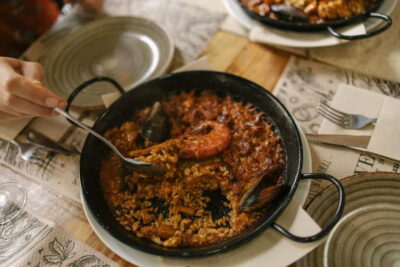 Barcelona: Food Walking Tour with Tapas and Wine - Four Pre-Arranged Eateries: Priority Entry and Less Waiting